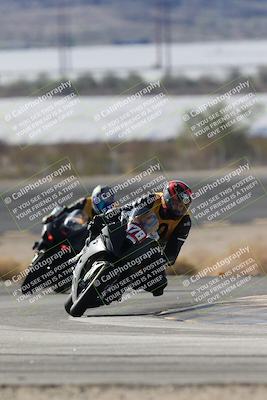 media/Nov-16-2025-Race Pace (Sun) [[8c5fa54630]]/Non Verified Riders (1st 20 Minutes)/1-Turn 14 (10am)/